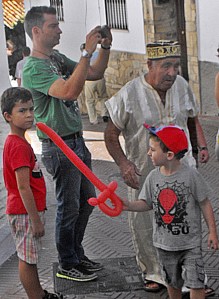Moorish grandfather defended by Christian grandson